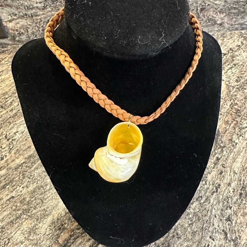 Free people Braided Tan Necklace with Shell Pendant